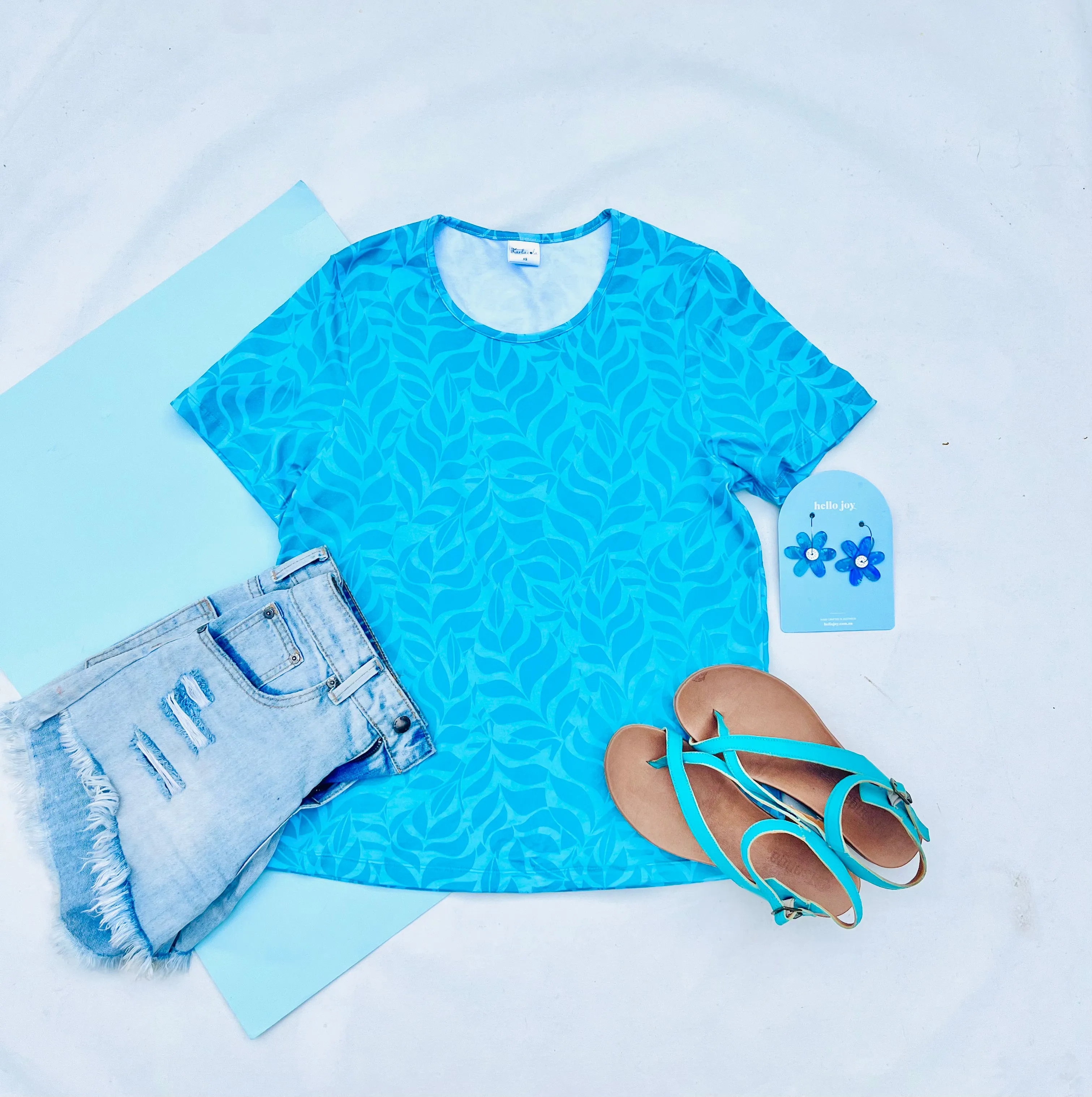 Unbe-leaf-able Everyday Tee Mint