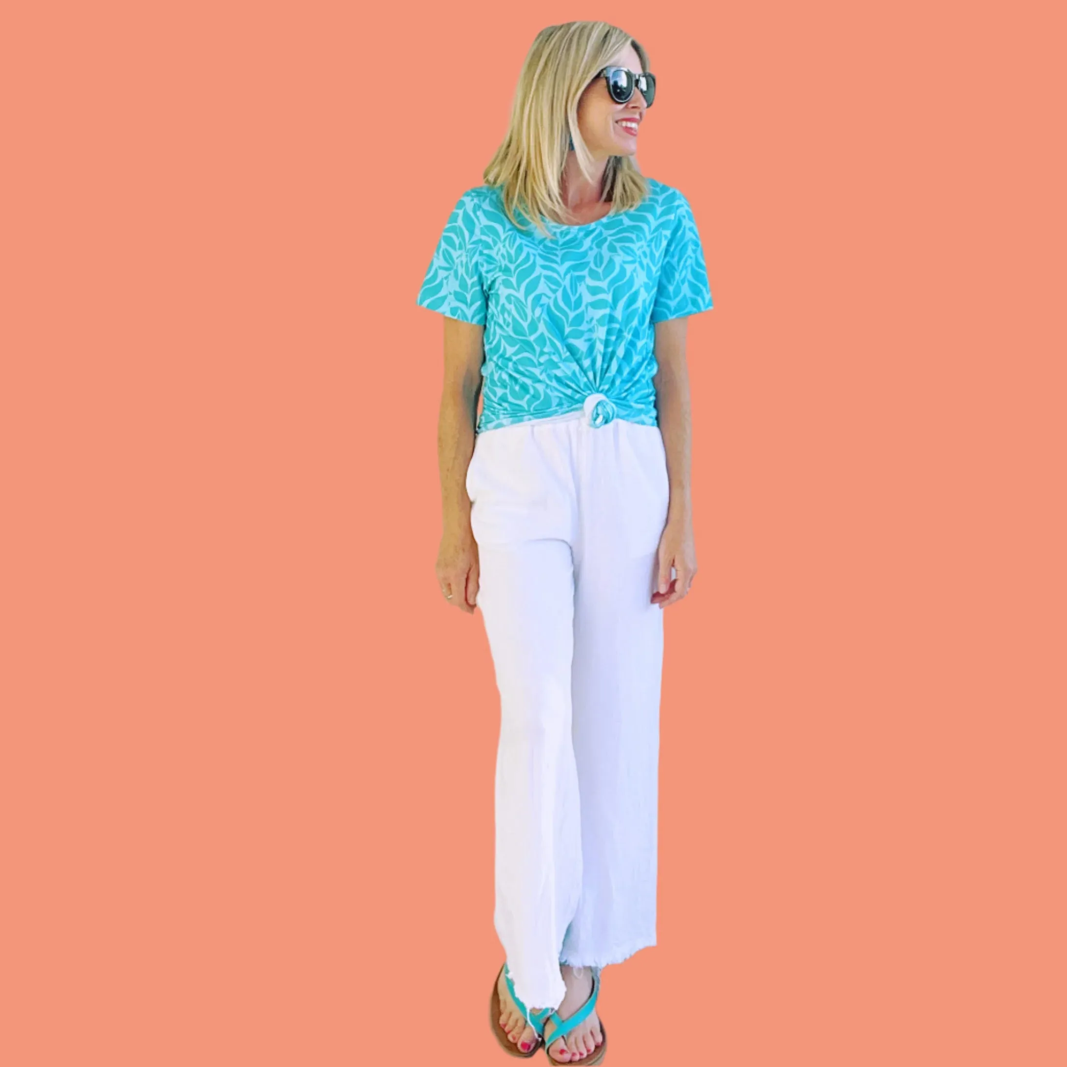 Unbe-leaf-able Everyday Tee Mint